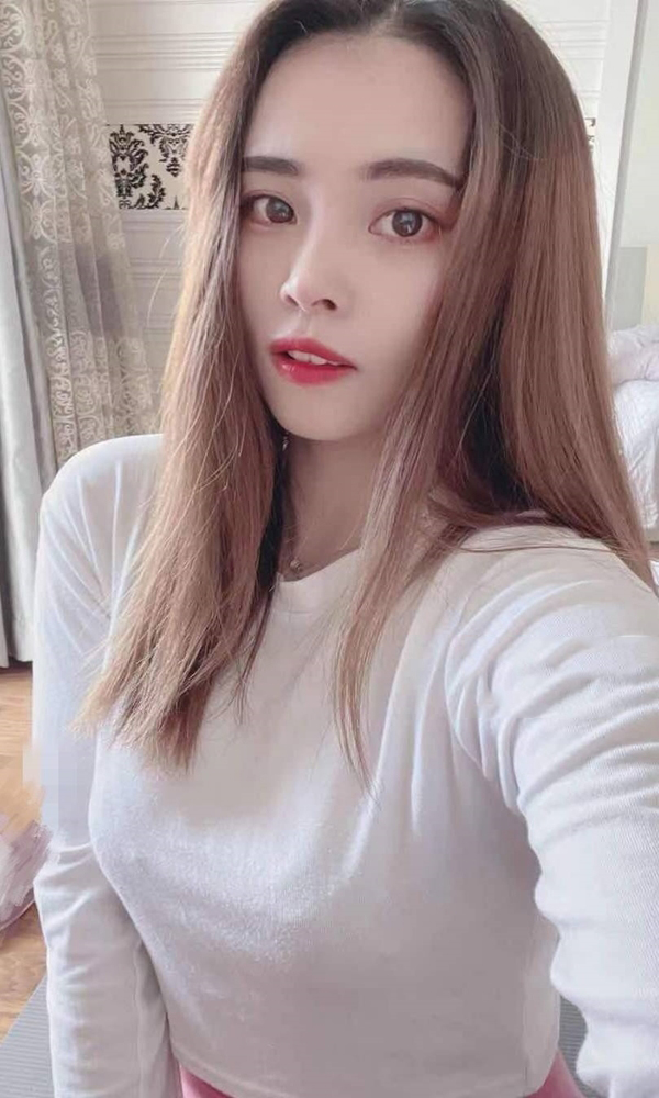 学生你的小可爱