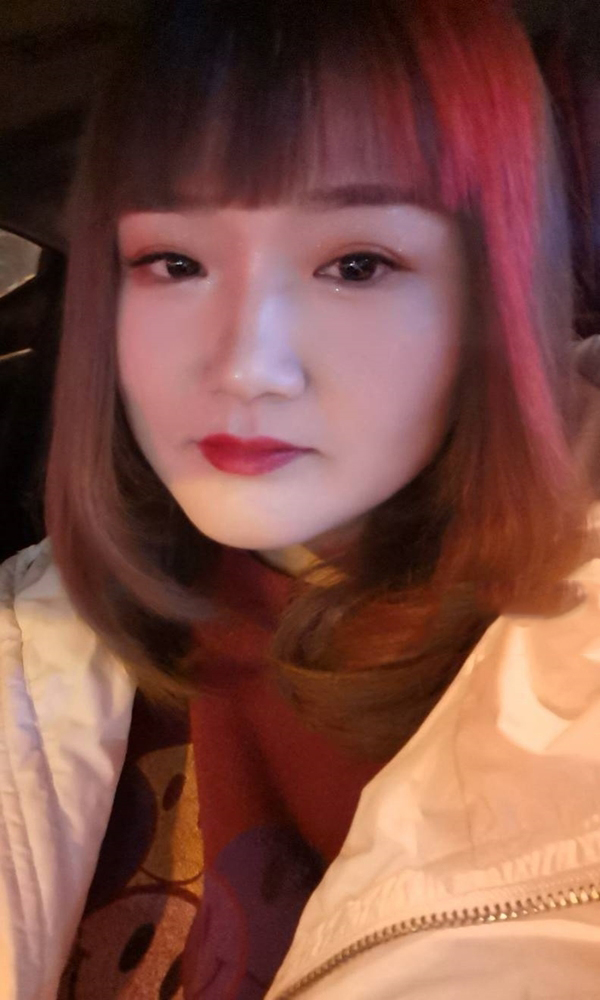 白领美美的美美