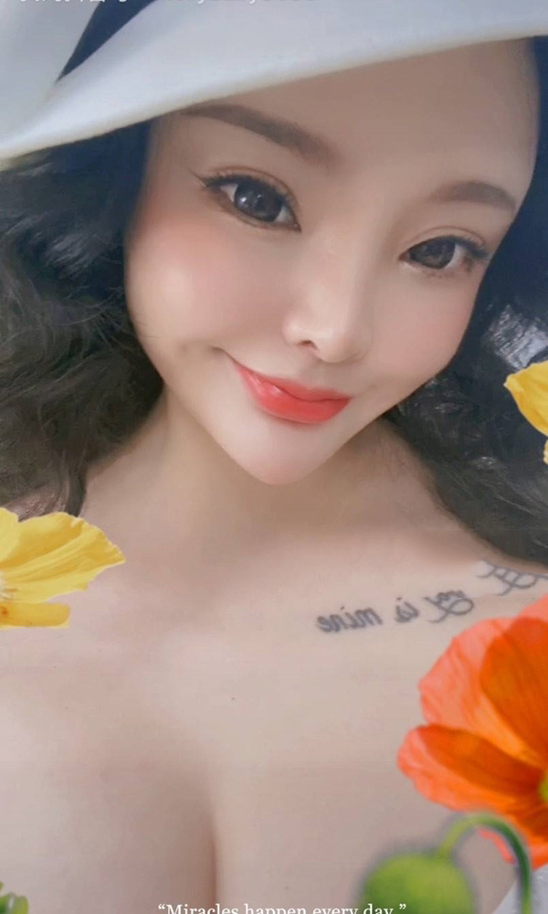 白领谁家的小涵涵