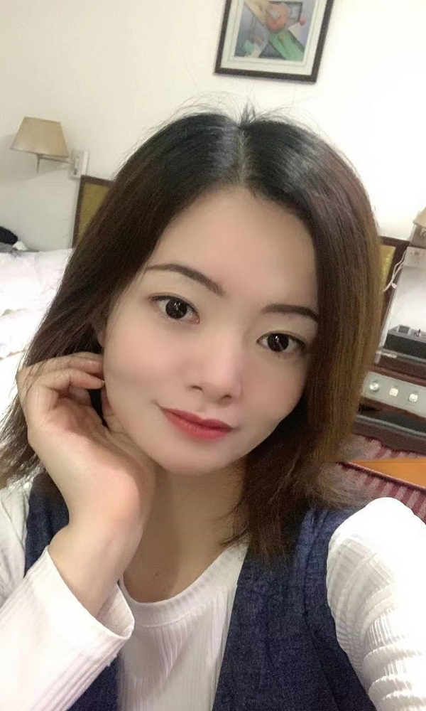 模特莉莉的春天