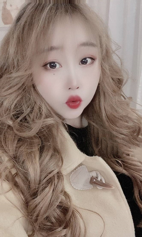 网红草莓小仙女