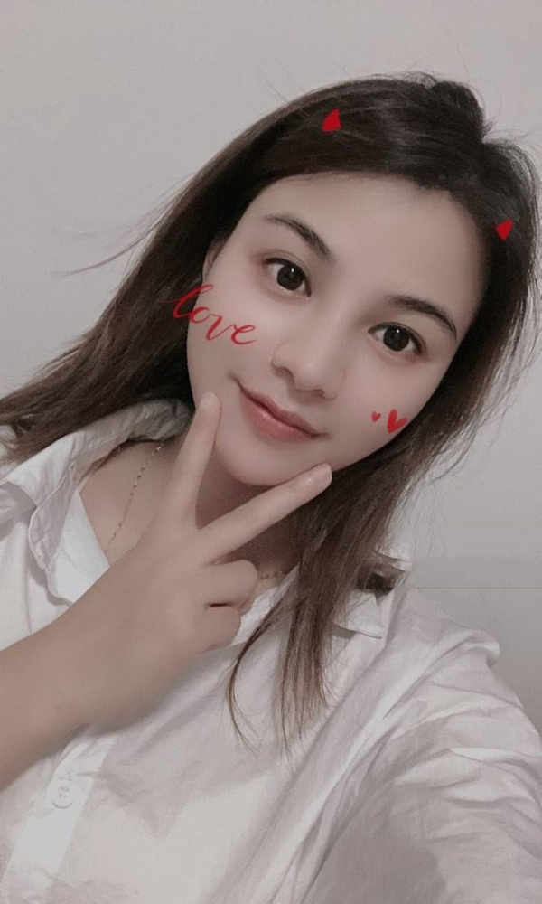 白领⭕红颜为谁