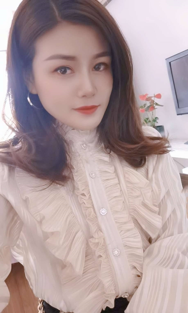 白领‘仅此而以