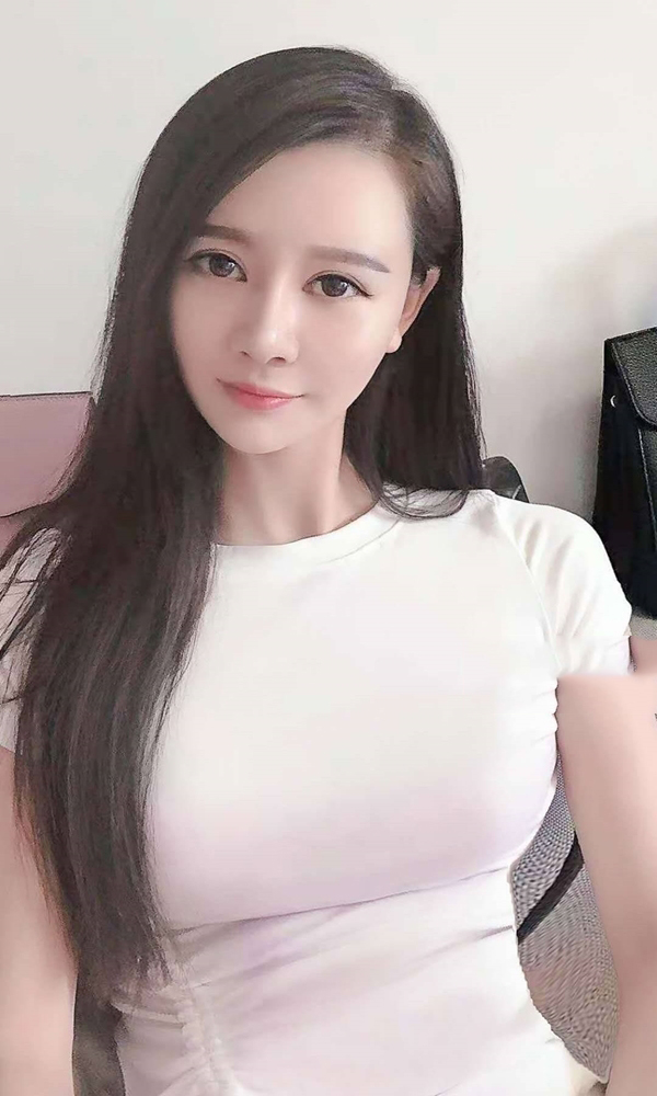 模特佩奇520