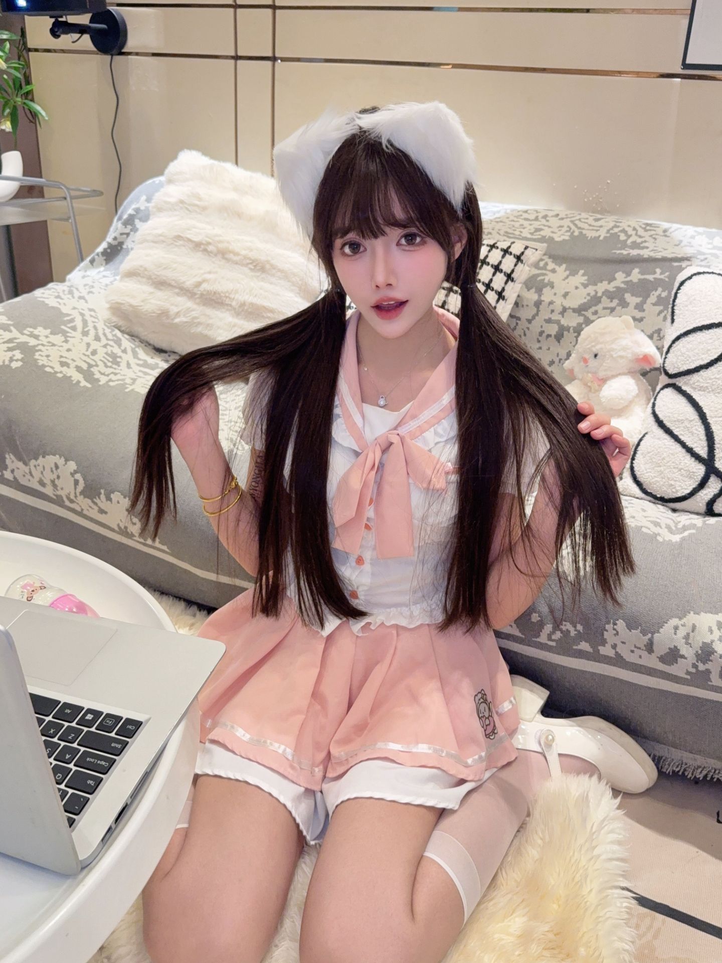夏婷