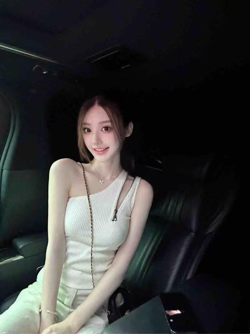 怡怡