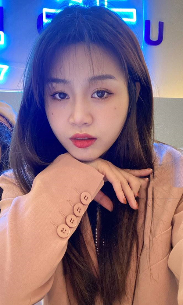 学生狠别致小可爱