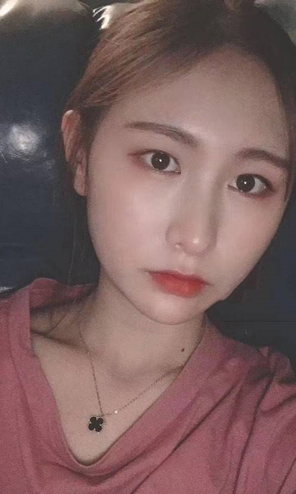 学生迷人的混蛋