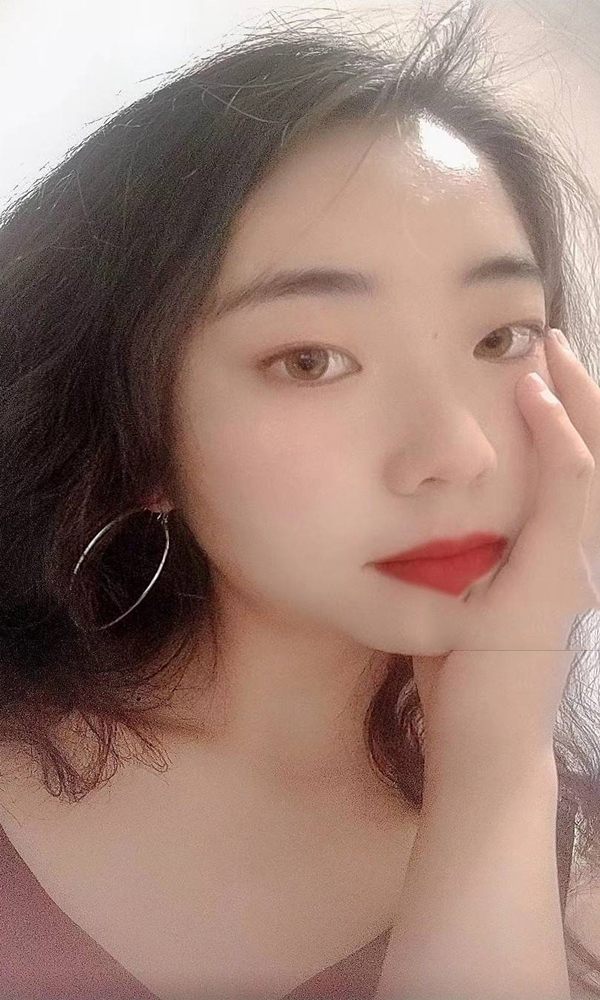 学生小岛希丽子