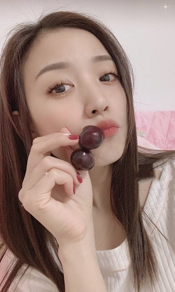 白领╮↖傻丫头╭