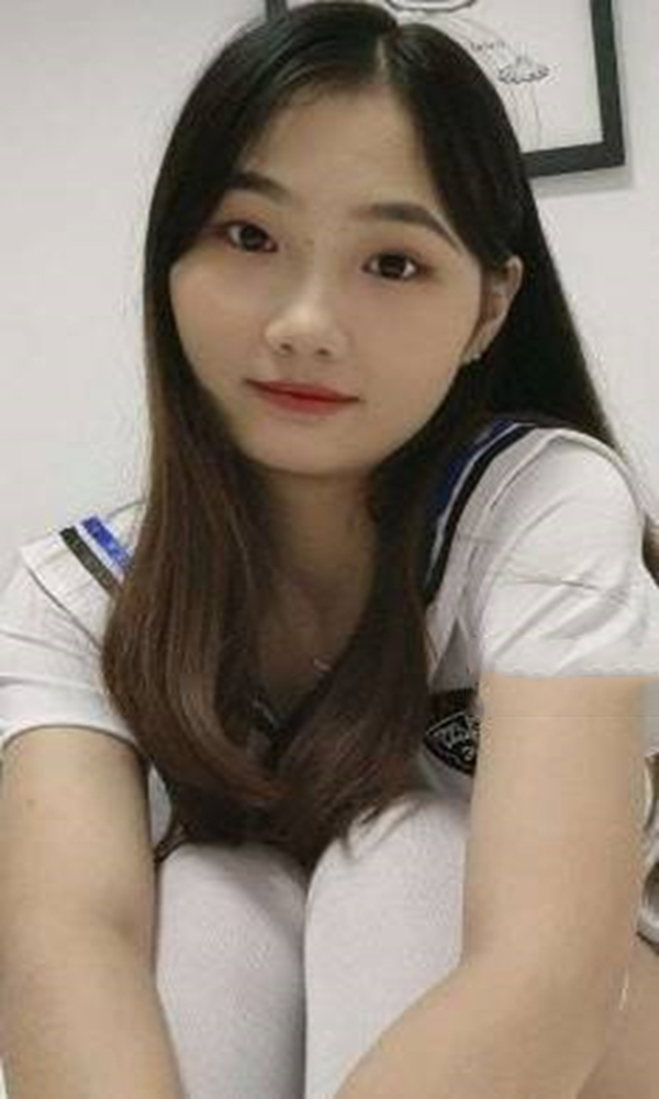 模特婷婷最可爱