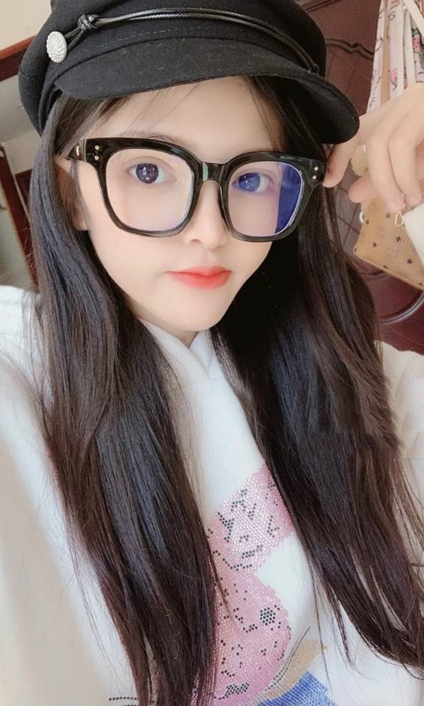 模特你的女友喜喜