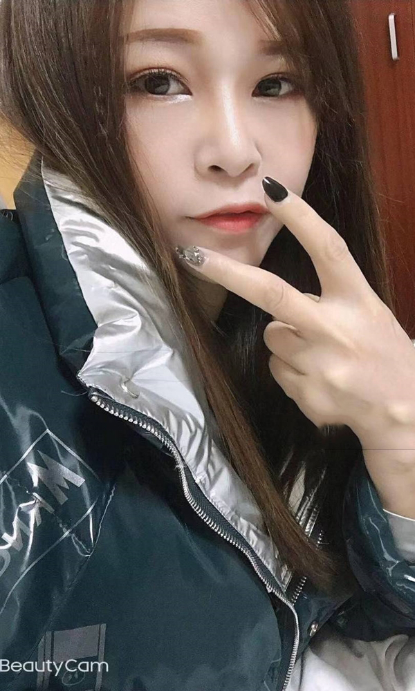 白领想当你的小狐狸