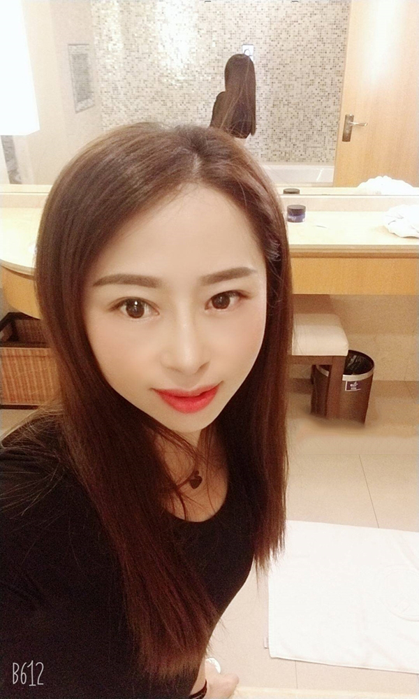 白领熟女的诱惑