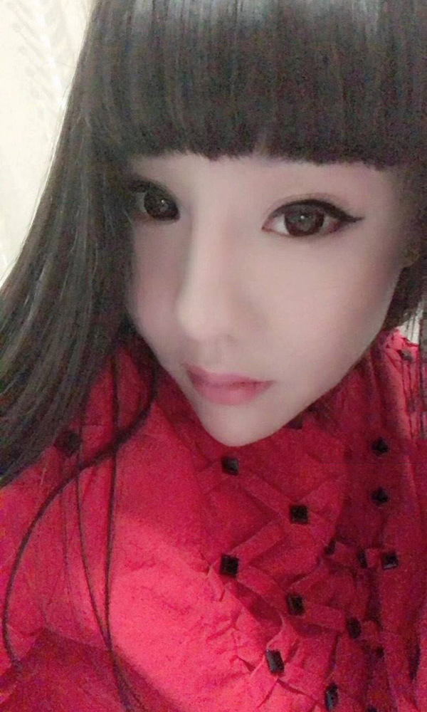 白领萌萌哒xiao ke 