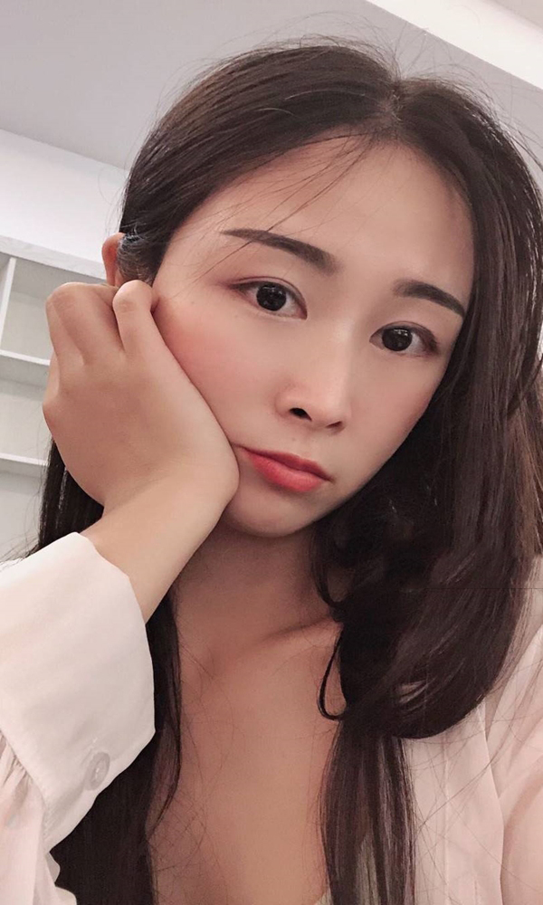 网红山河故里丶