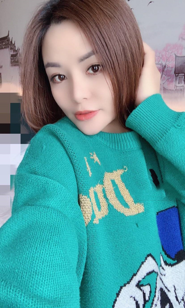 模特私聊不回复