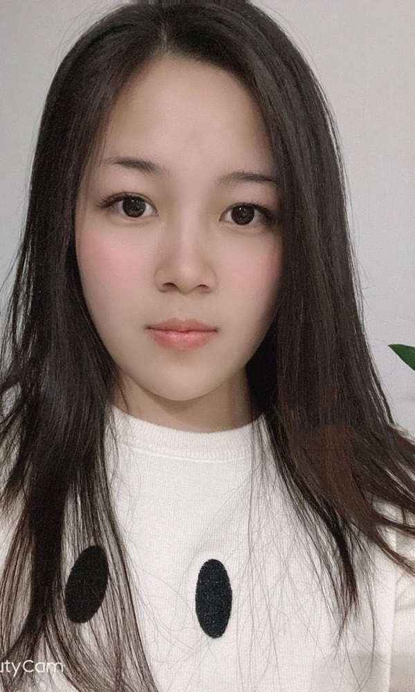 模特小婧