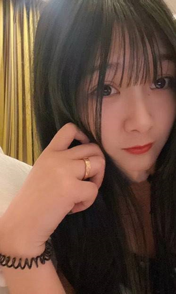 学生你丢了的小可爱