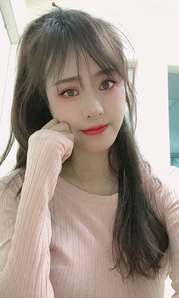 白领小妮子妖精