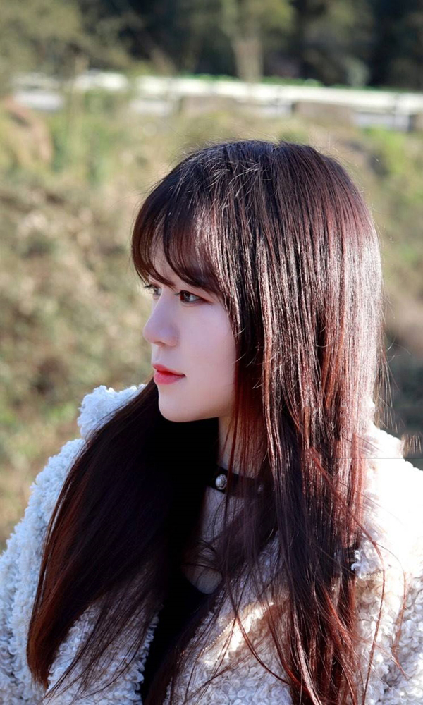 白领小可爱么么哒