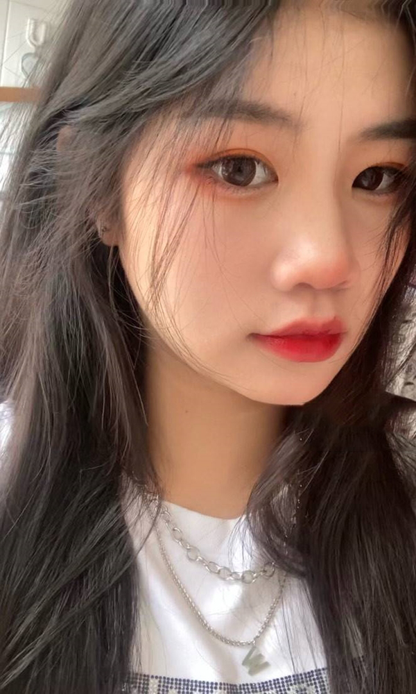 学生一只小蝴蝶