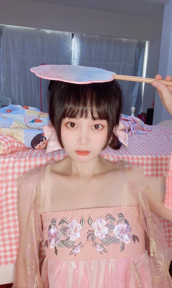 学生Cos豌豆小葵