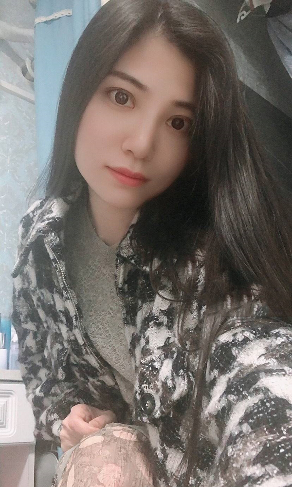 白领花心小萝卜