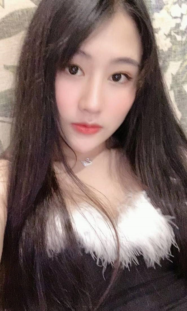 学生甜蜜小宝贝