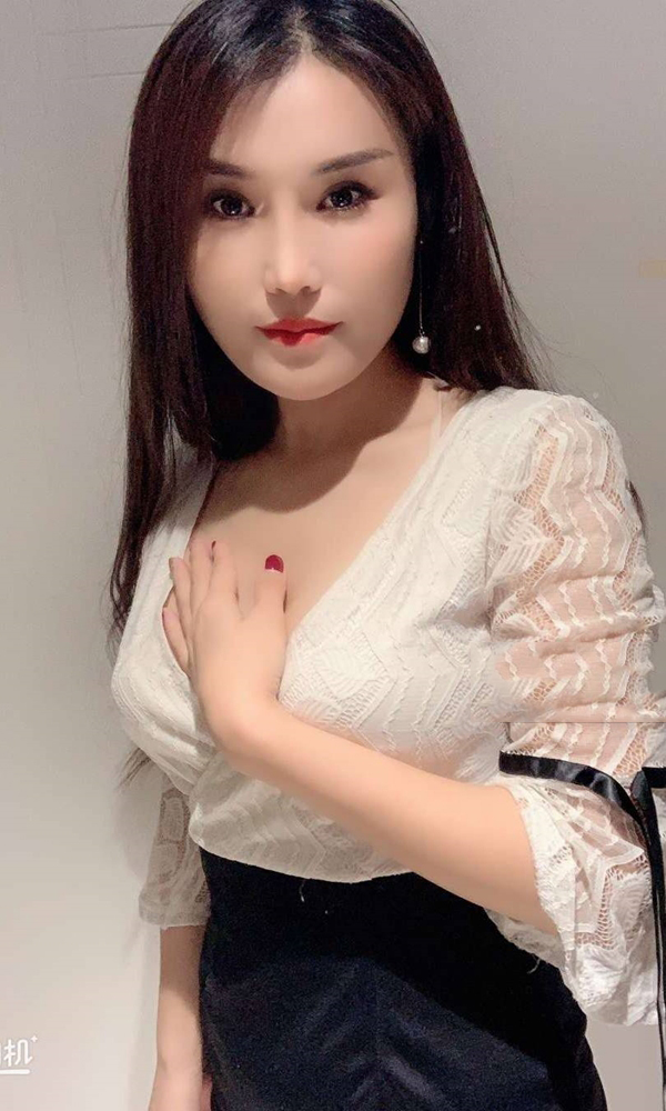 白领露露乐檬ll