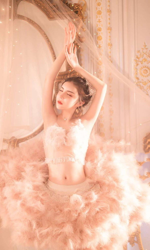 模特馨颜珍可爱