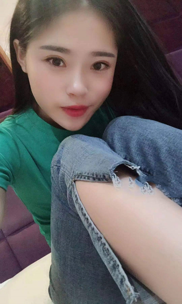 模特你的小娜娜