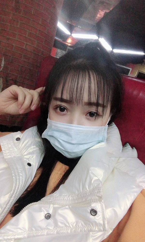 学生可儿小可爱