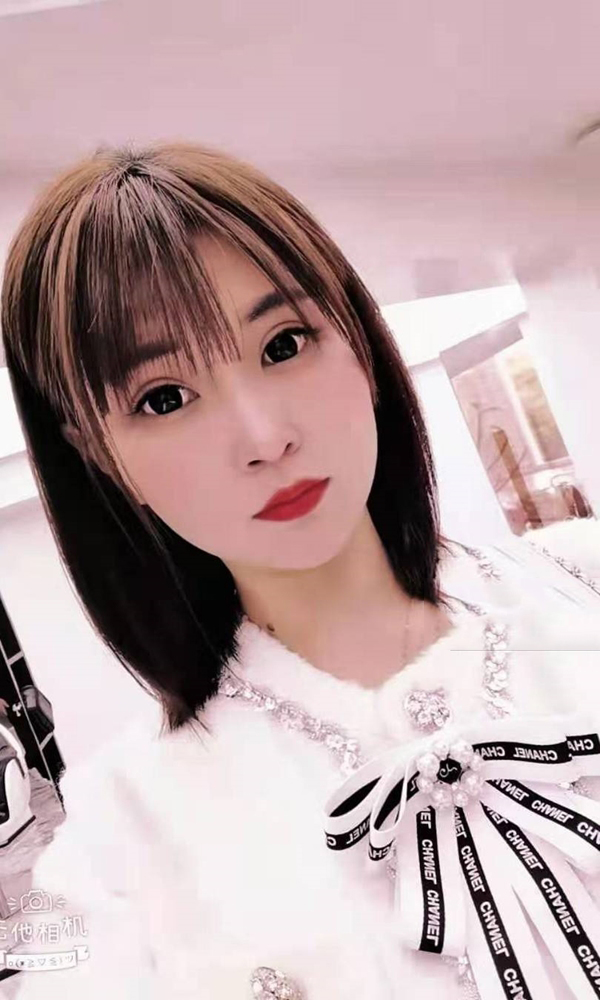 白领小可爱么么哒哒