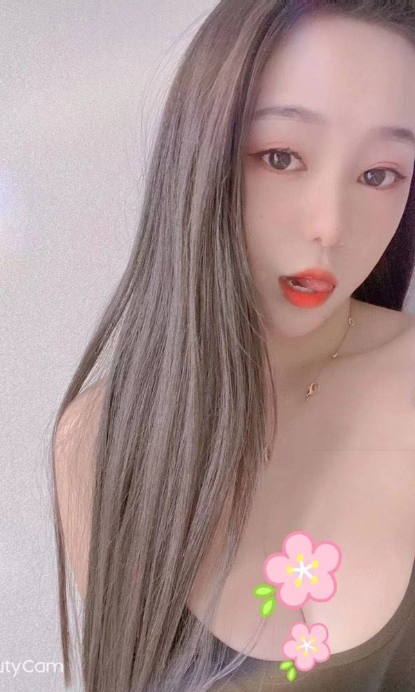 学生大宝宝彤彤