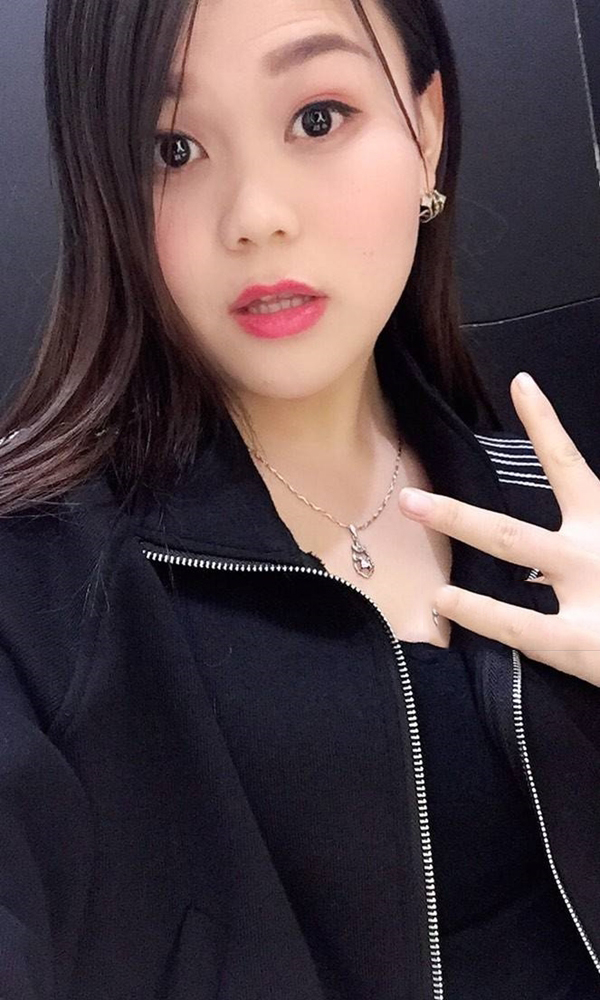 白领98年的小阿姨