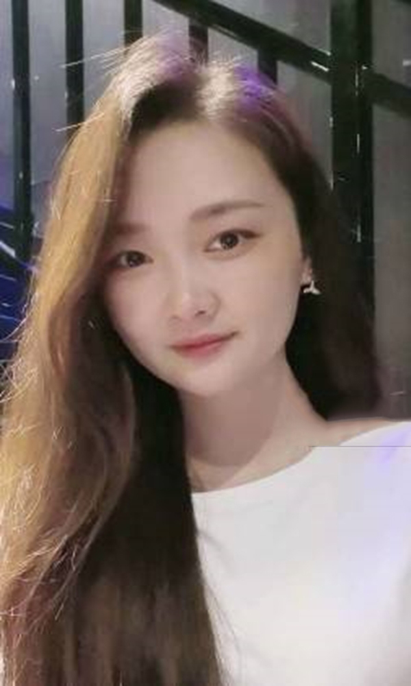 白领是小苹果丫