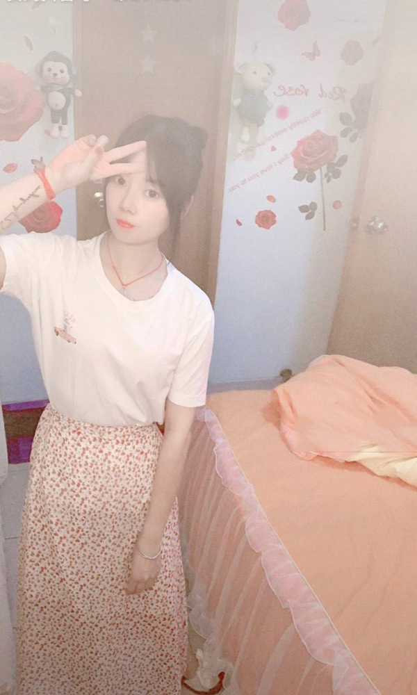 模特小可爱呀吖