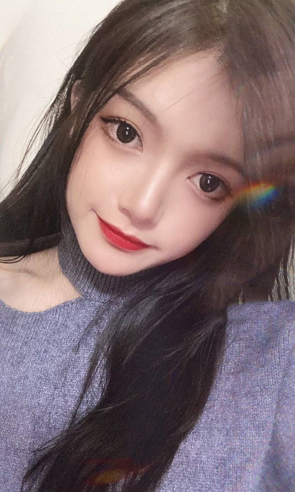 学生甜甜草莓酱