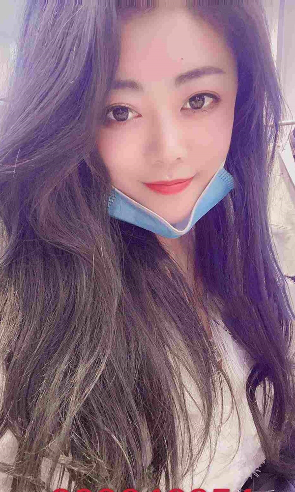 白领天然大F前凸后翘