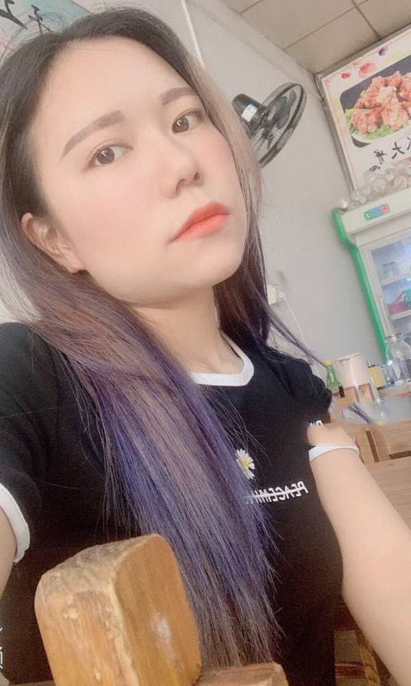 学生兮兮的故事