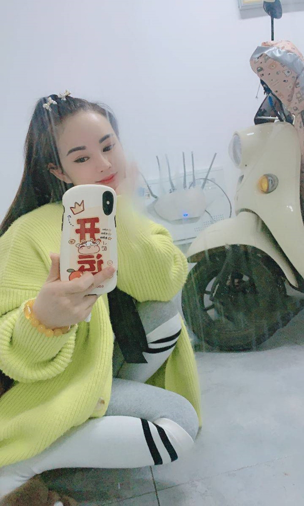 白领小沐沐逛社会