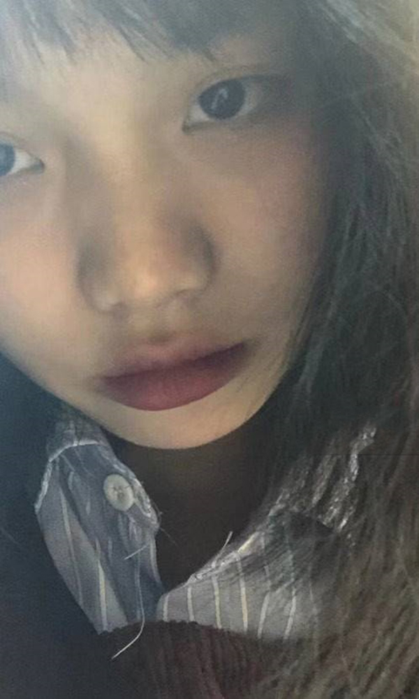 学生天使的眼睛