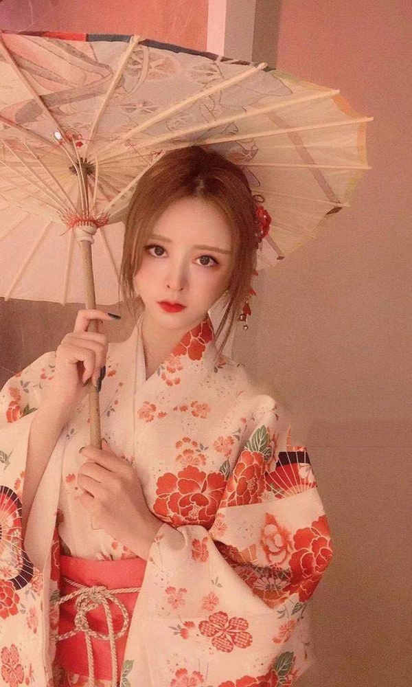 学生本人照保真