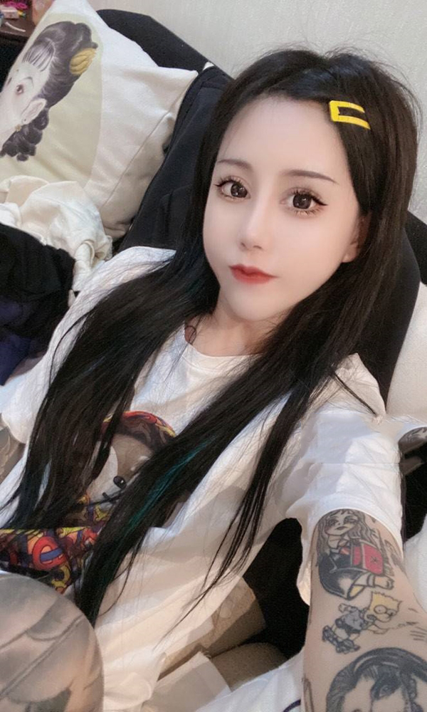 学生楚楚小朋友