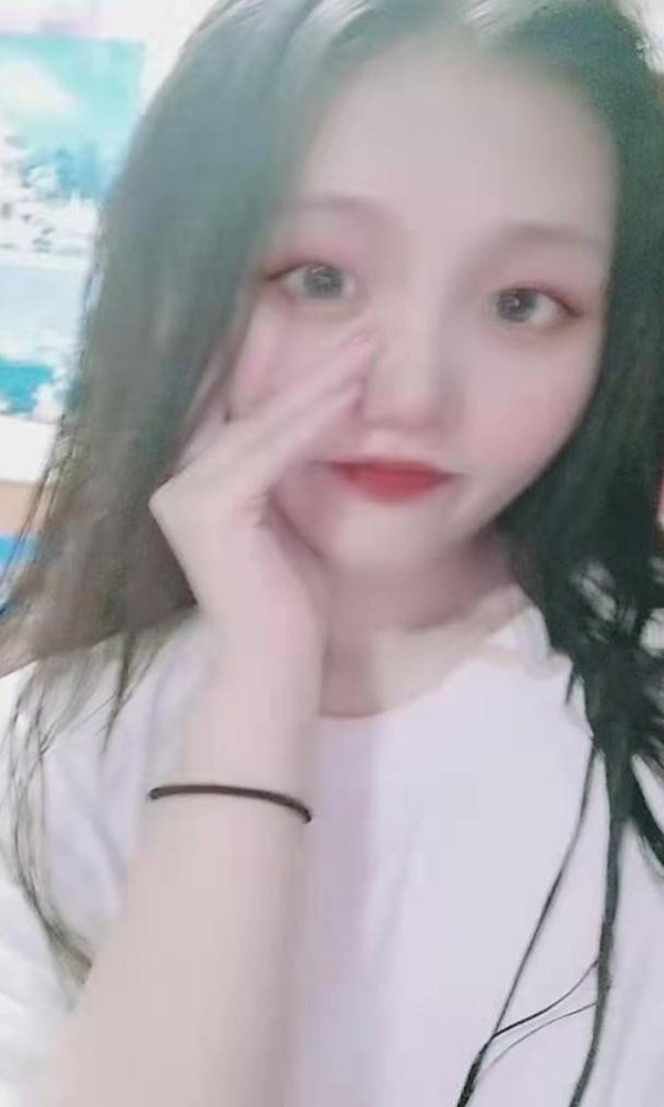 模特小野最有样