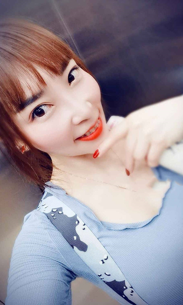 白领悠悠健身教练