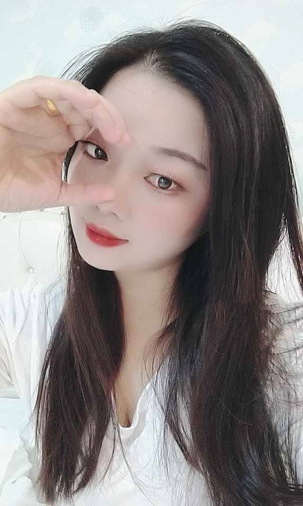 白领魅力女总裁