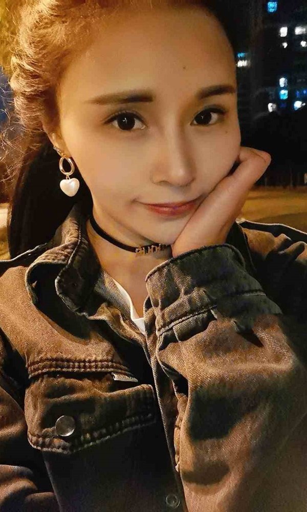 白领美丽得邂逅