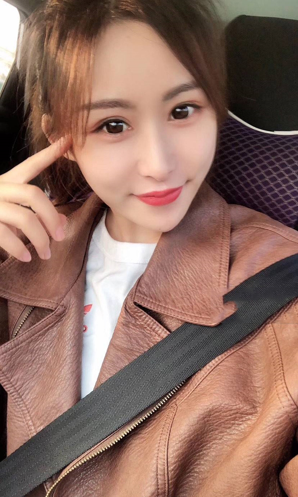 网红积极又向上